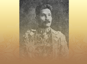 เจ้าพระยาธรรมศักดิ์มนตรีในชุดคลุมเต็มยศ